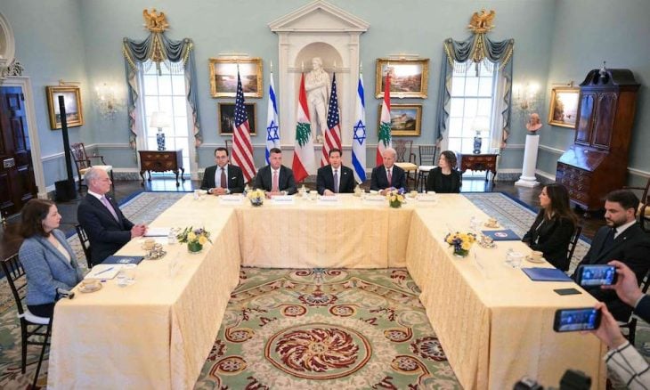 جهات في إسرائيل “ترش الماء البارد على الحدث التاريخي” بين بيروت وتل أبيب في واشنطن